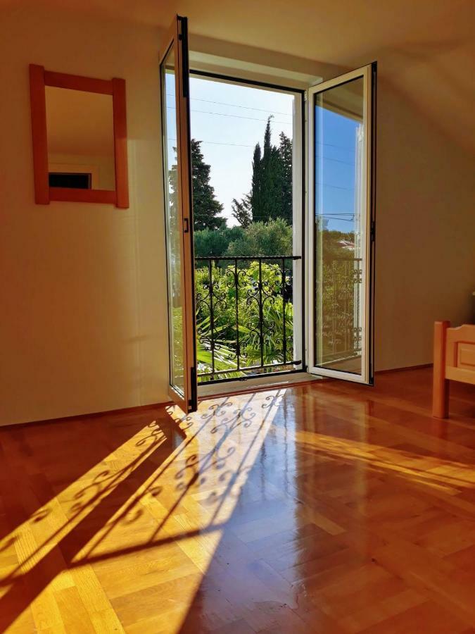 Apartments Andela Светі Филип-і-Яков Екстер'єр фото
