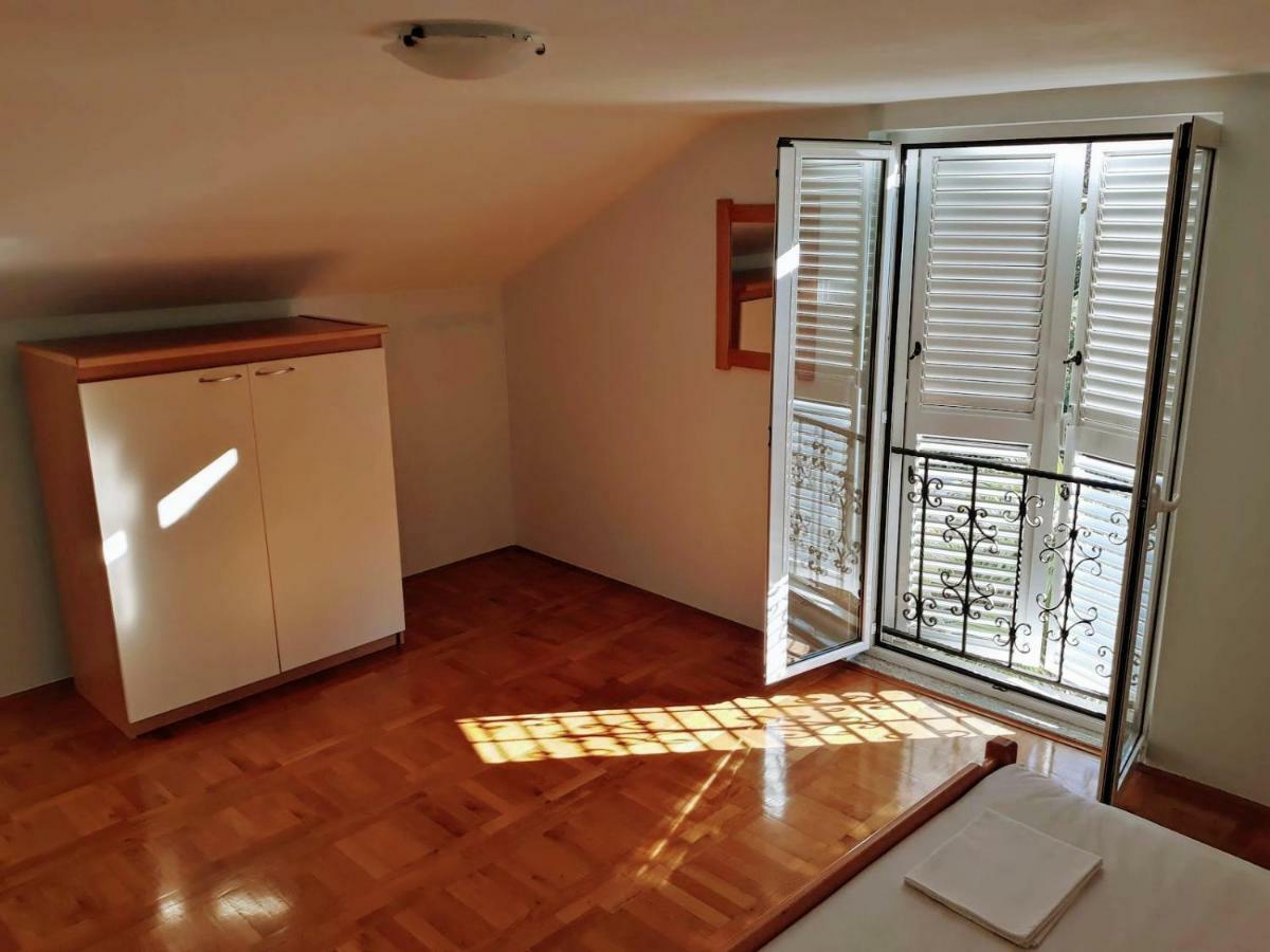Apartments Andela Светі Филип-і-Яков Екстер'єр фото